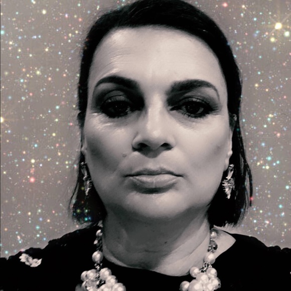 Meet your Posher, Marina